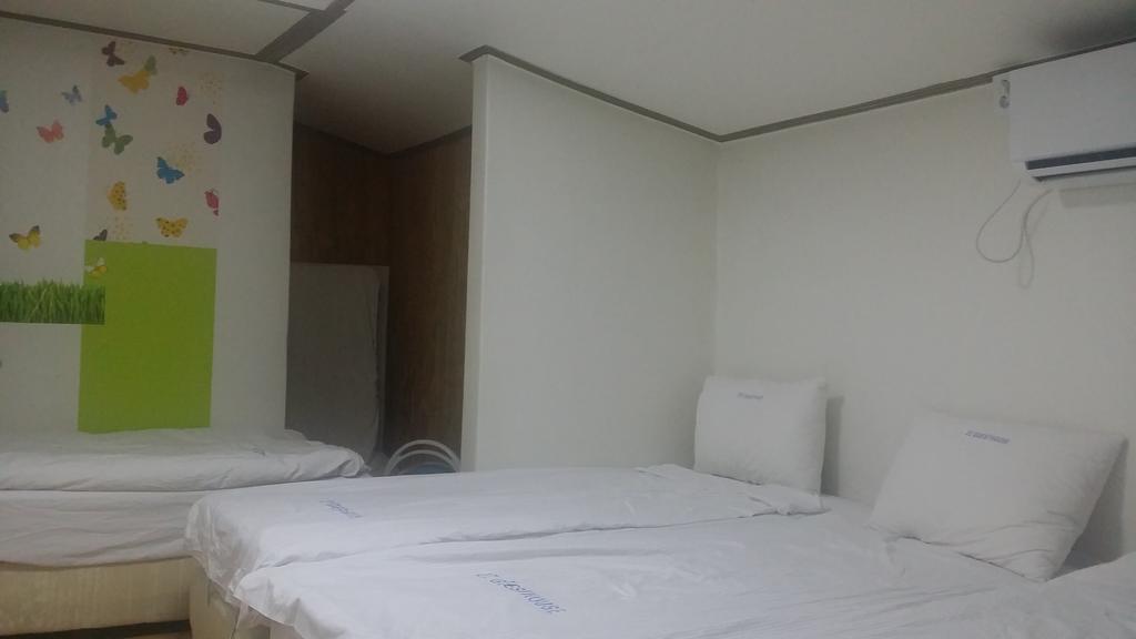 Myeongdong Guesthouse Seoul Rum bild